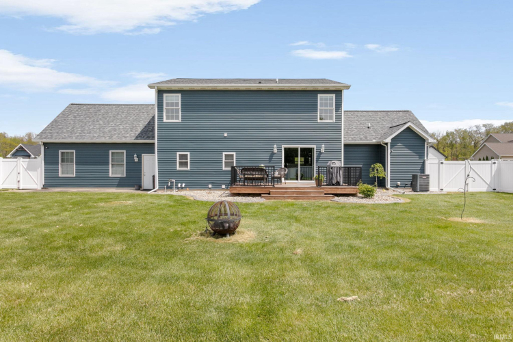Listing Image 28