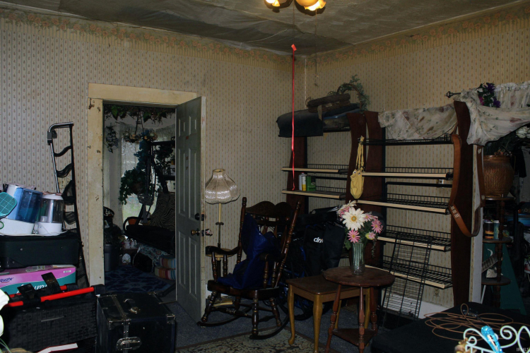 Listing Image 9