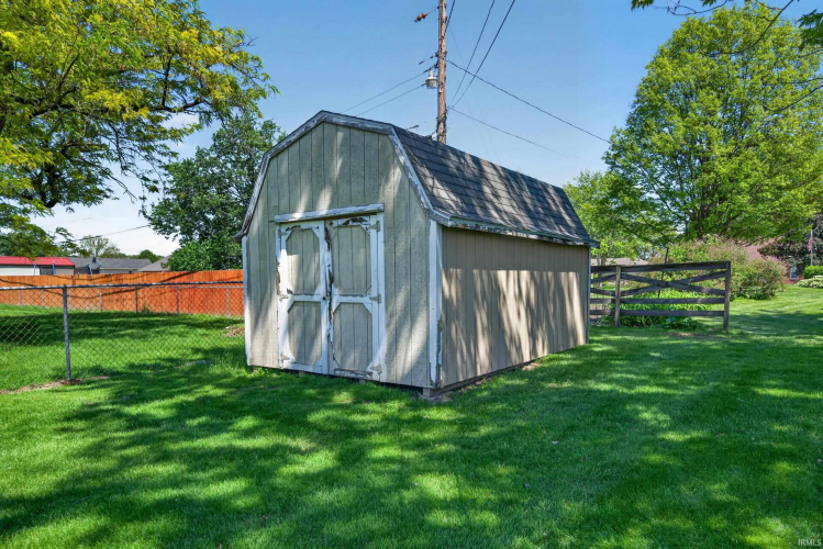 Listing Image 29