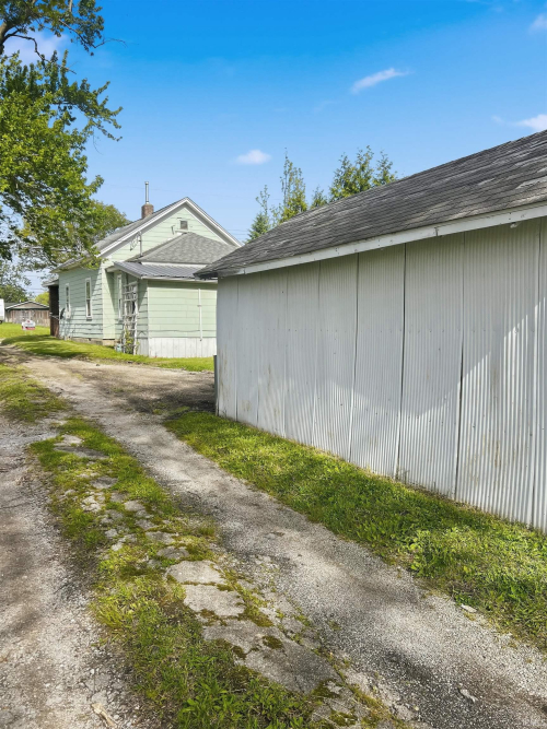 Listing Image 35
