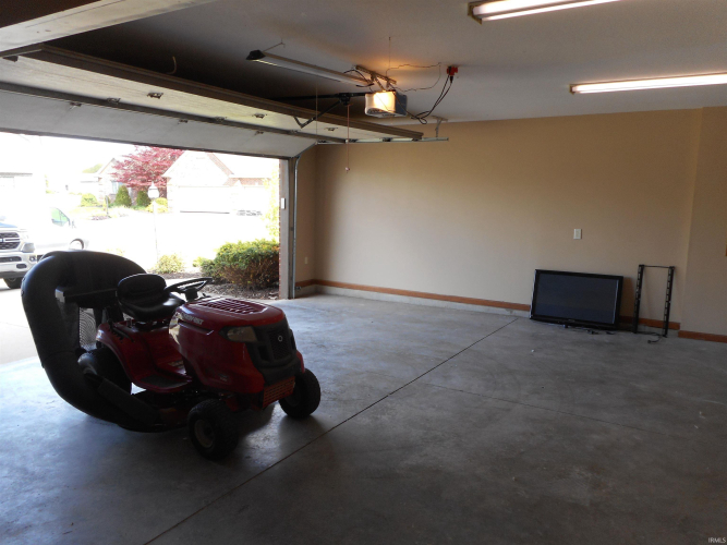 Listing Image 34