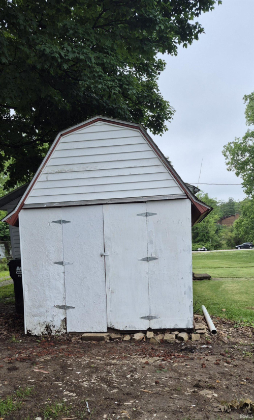 Listing Image 17