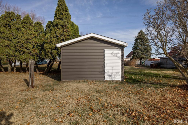 Listing Image 26