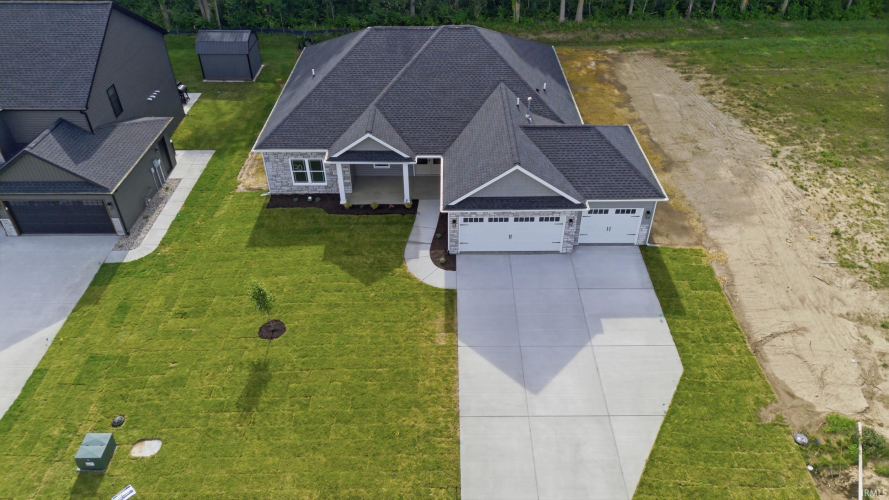 Listing Image 32
