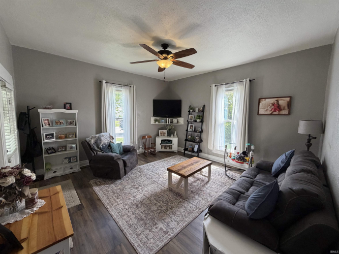 Listing Image 14