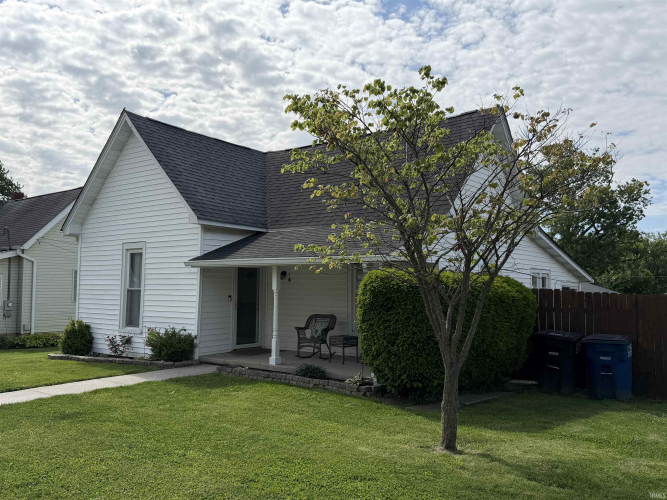 Listing Image 3