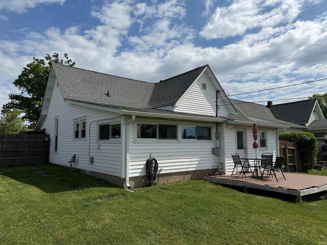 Listing Image 6