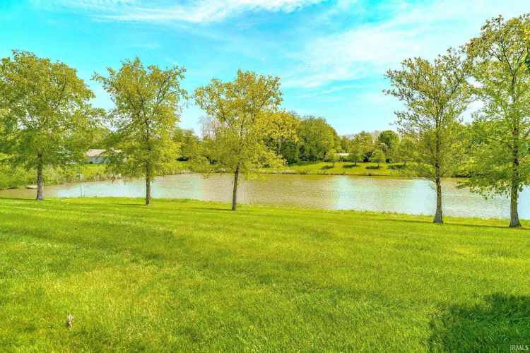 Listing Image 29