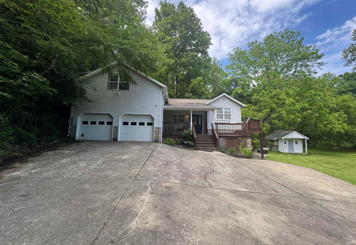 Listing Image 6