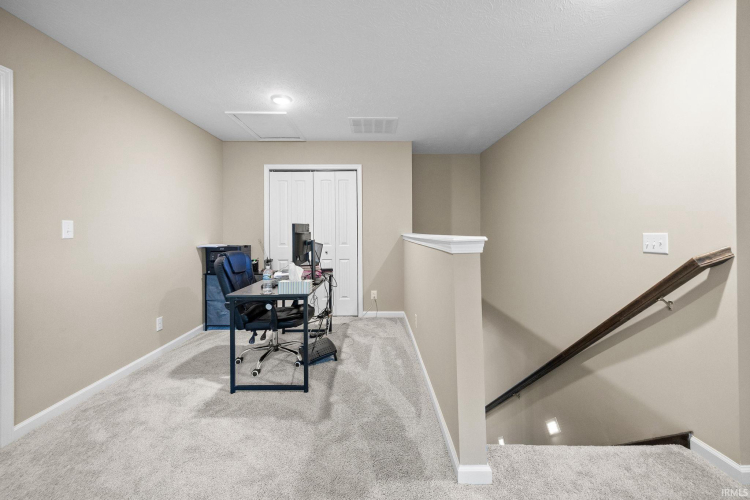 Listing Image 24