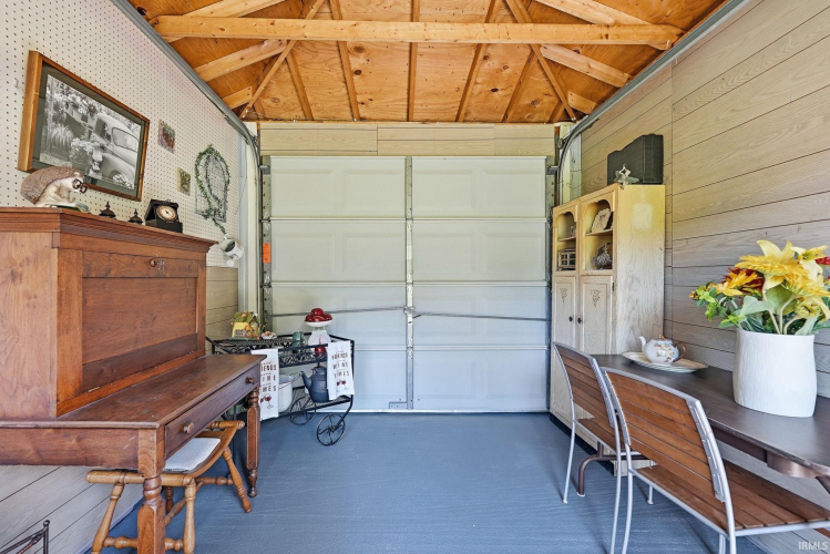 Listing Image 35