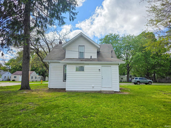 Listing Image 24