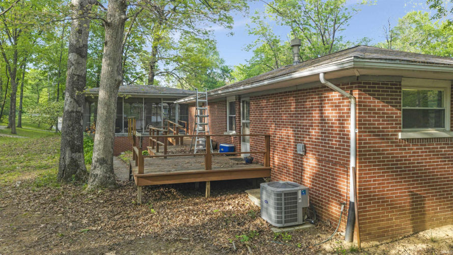 Listing Image 23
