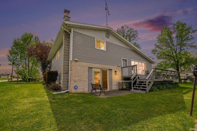Listing Image 3