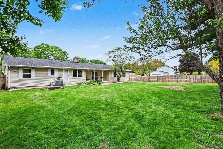 Listing Image 25