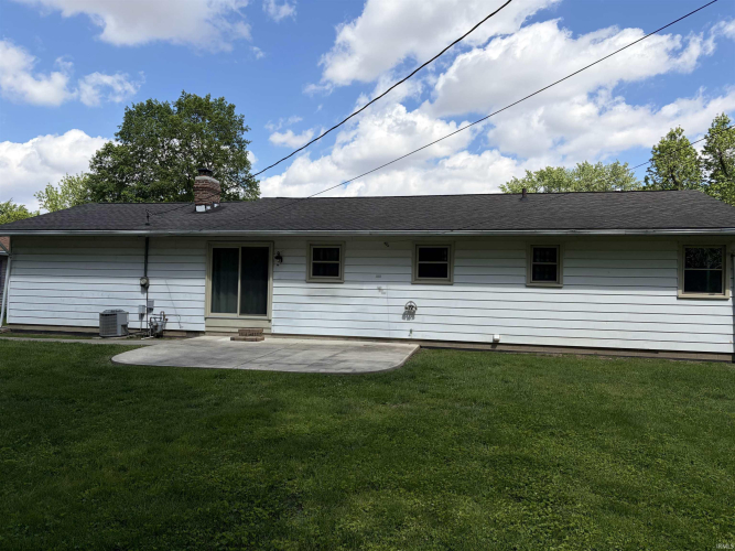 Listing Image 12