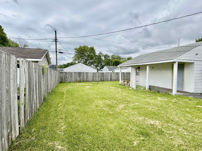 Listing Image 13