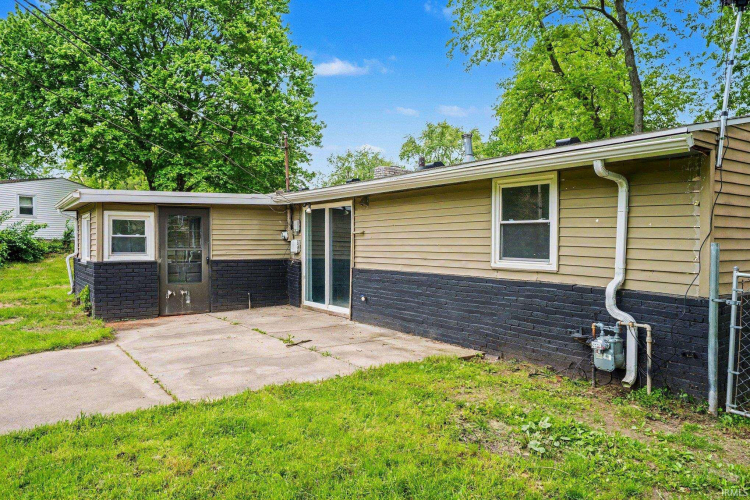 Listing Image 20