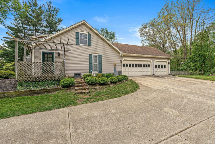 Listing Image 38