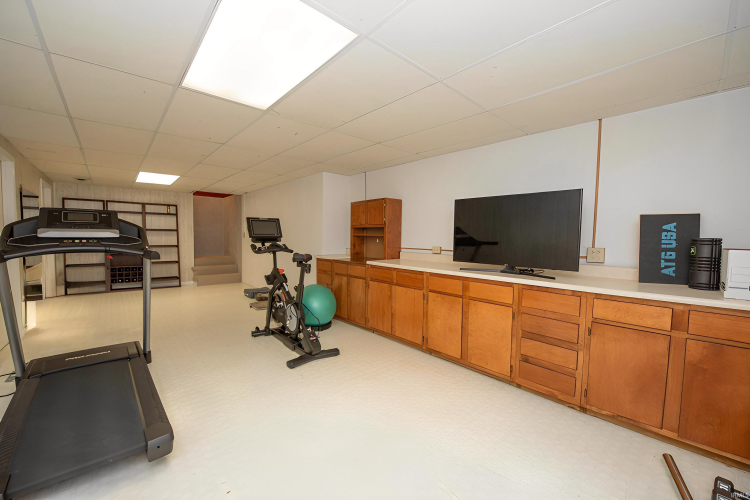 Listing Image 25
