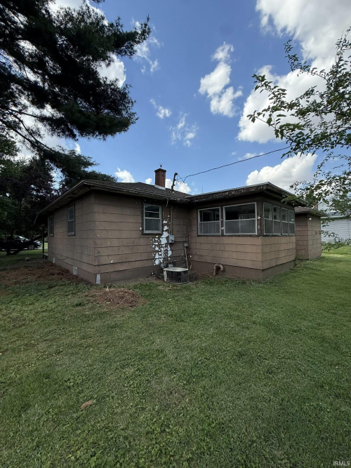 Listing Image 19