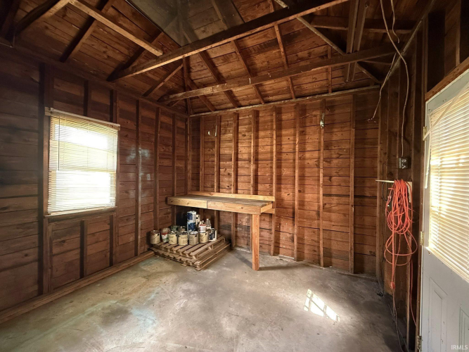 Listing Image 24