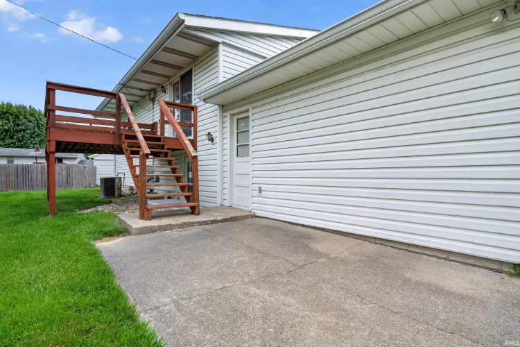 Listing Image 23