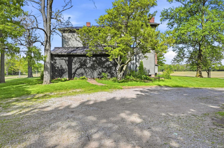 Listing Image 30