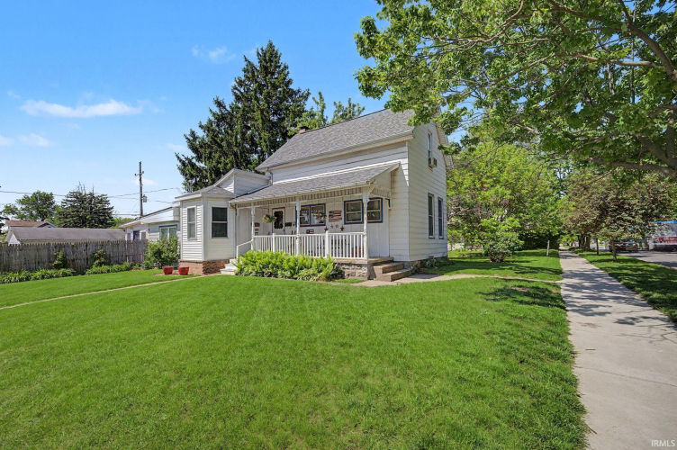 Listing Image 3