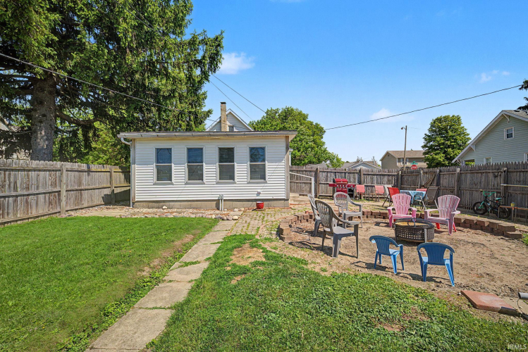 Listing Image 29