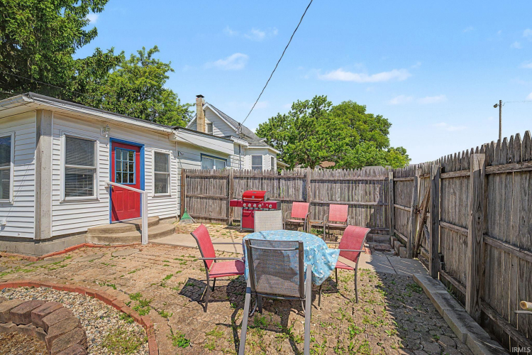 Listing Image 32