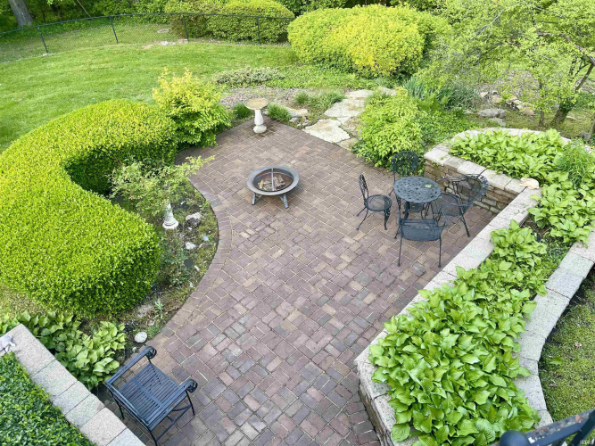 Listing Image 9