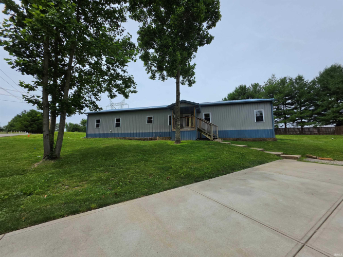 Listing Image 7
