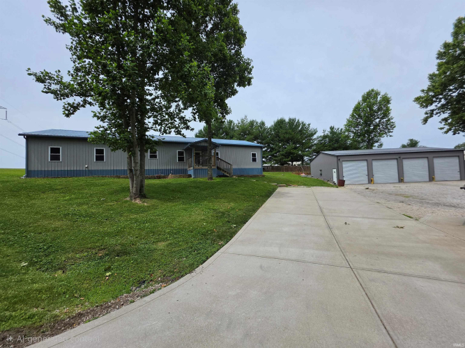 Listing Image 8
