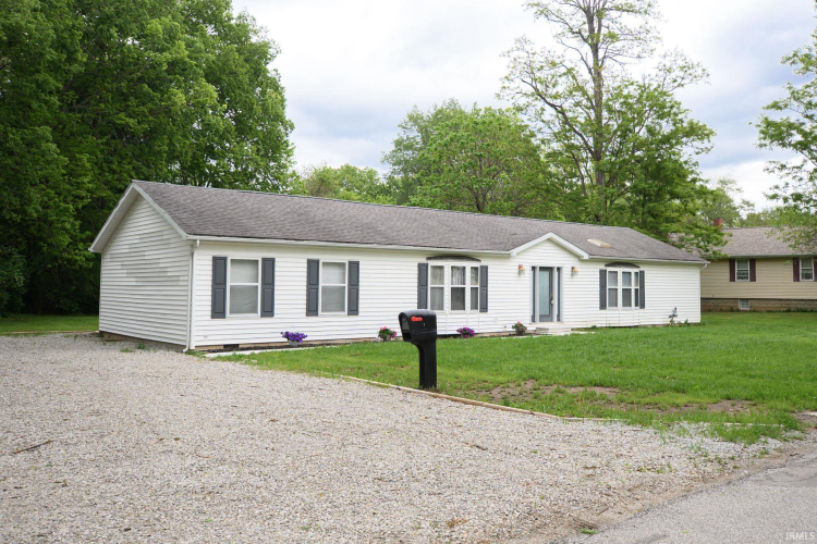Listing Image 3