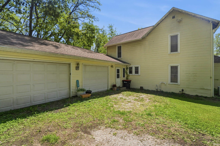 Listing Image 21