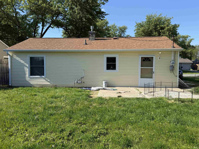 Listing Image 19