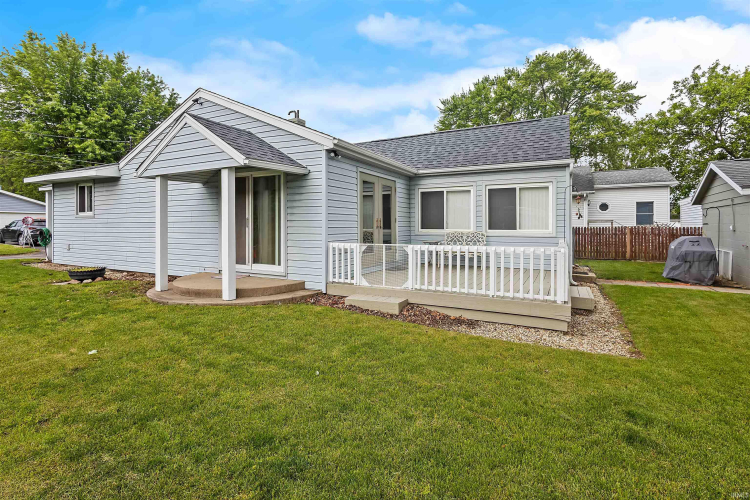 Listing Image 9