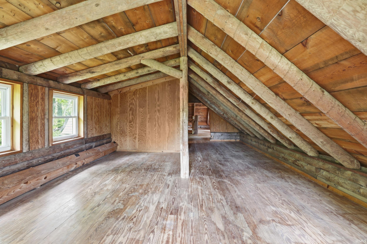 Listing Image 24