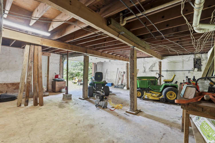 Listing Image 26