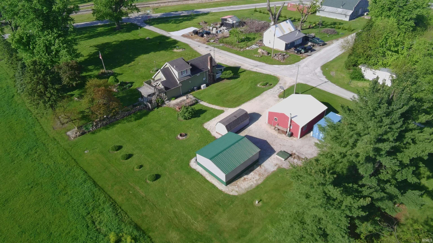 Listing Image 11