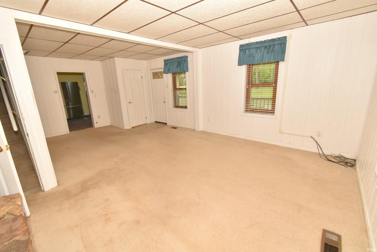 Listing Image 24