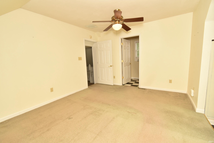 Listing Image 29