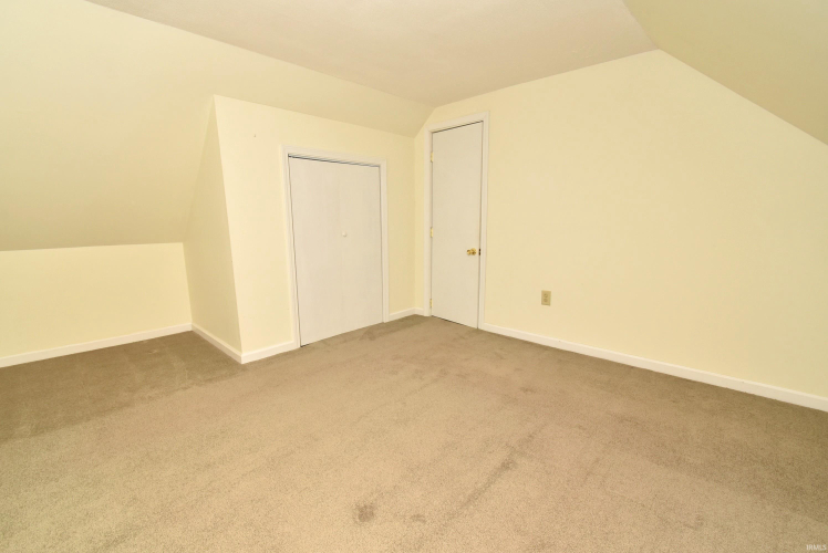 Listing Image 36