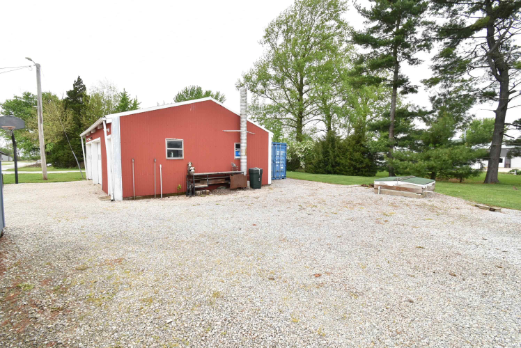 Listing Image 6