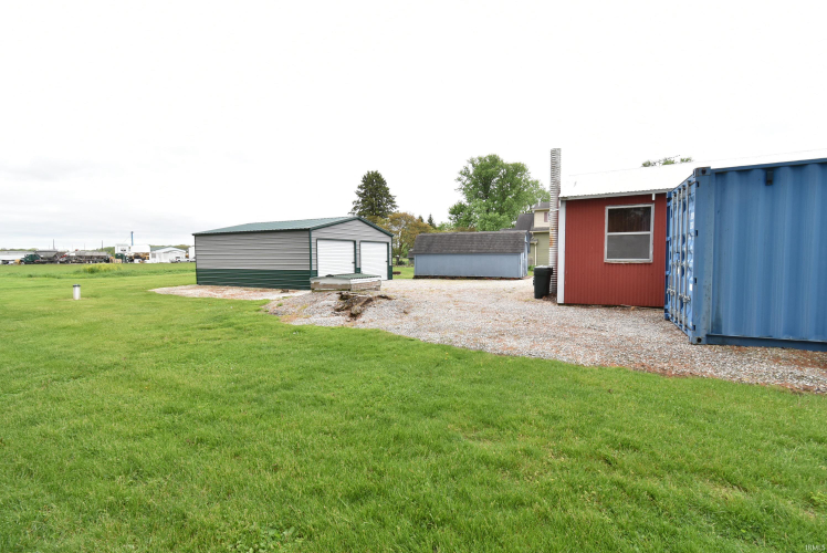Listing Image 7