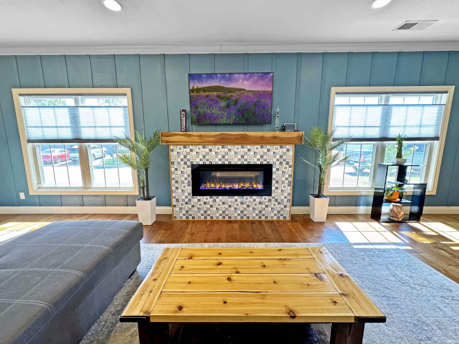 Listing Image 5
