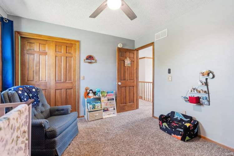 Listing Image 24