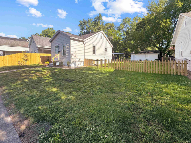 Listing Image 15