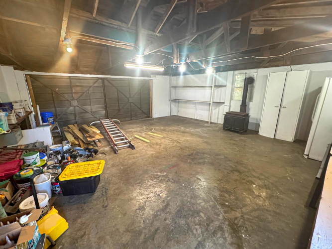 Listing Image 20
